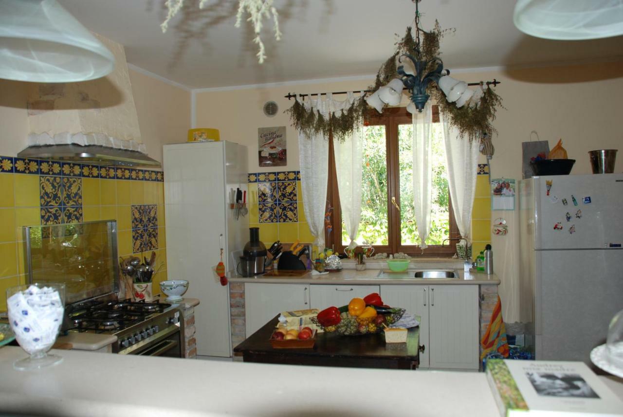 Bed & Breakfast Latteletto Tortoreto Exterior photo
