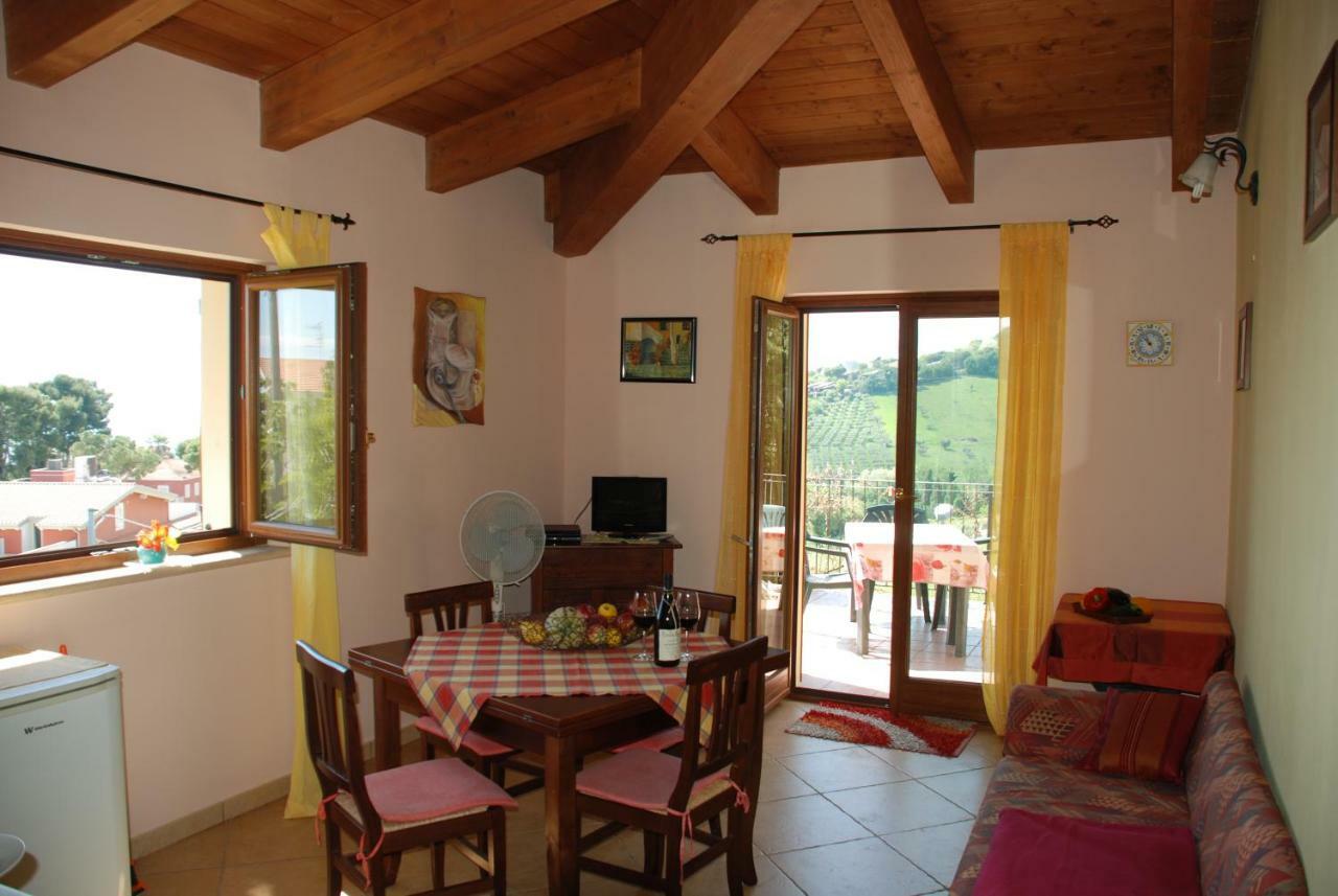 Bed & Breakfast Latteletto Tortoreto Exterior photo